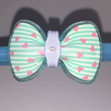 Head band with patterned bow