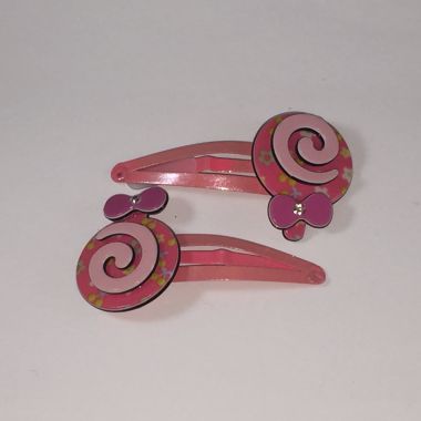 Kids snap clip with patterned snail shape