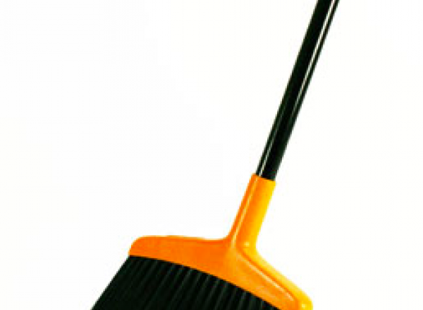 Sweeping brush with handle
