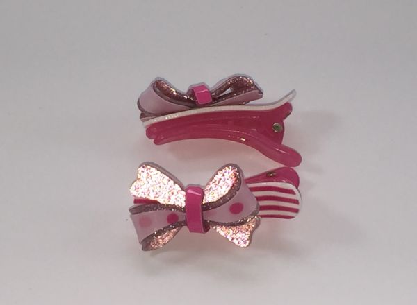 Crocodile clips with glittery bow