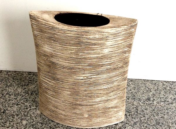Planter 23.5x11x35.5cm