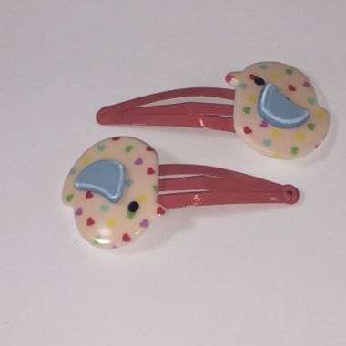 Kids snap clip with patterned bird shape