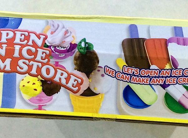 Ice cream store play set