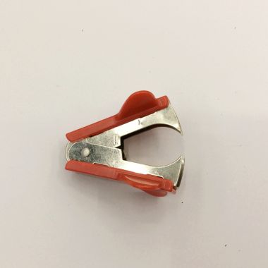 Staple remover