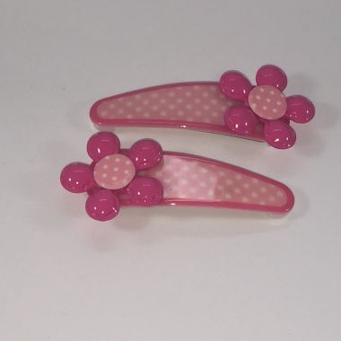 Patterned snap clip with patterned flower