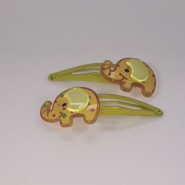 Patterned snap clip with elephant