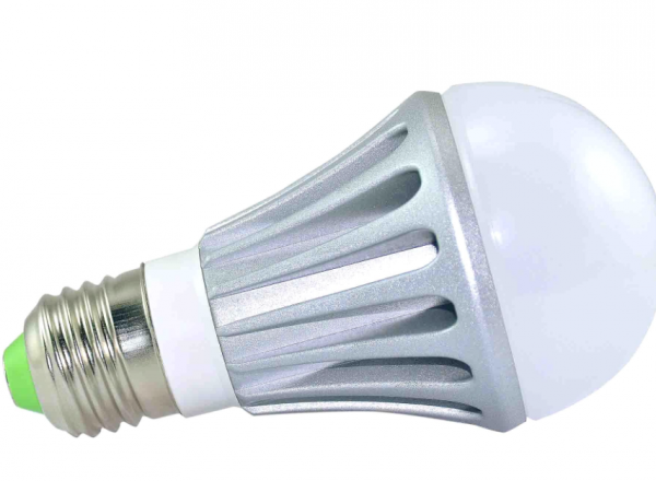 LED bulb E27 450 lumen