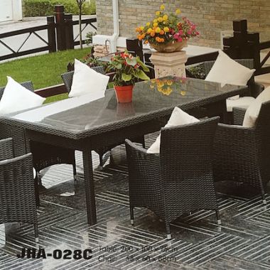 Outdoor dining furniture