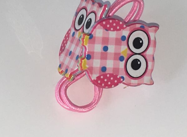 Elastic with patterned owl shape