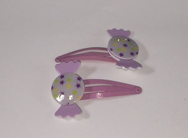 Kids snap clip with candy shape