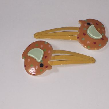 Kids snap clip with patterned bird shape