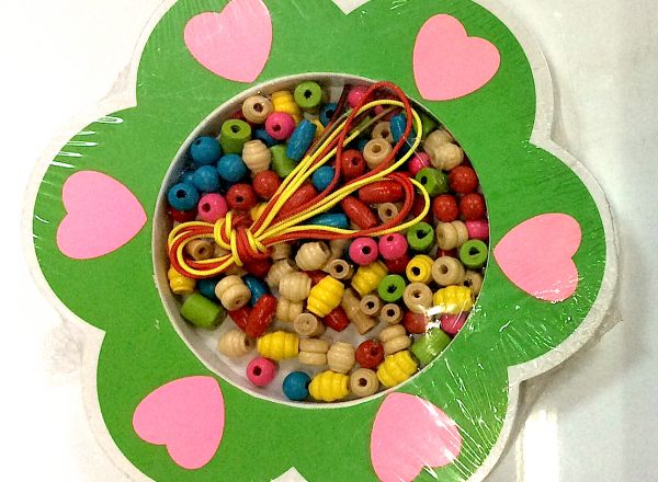 Wooden bead set