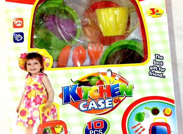 Kitchen case play set