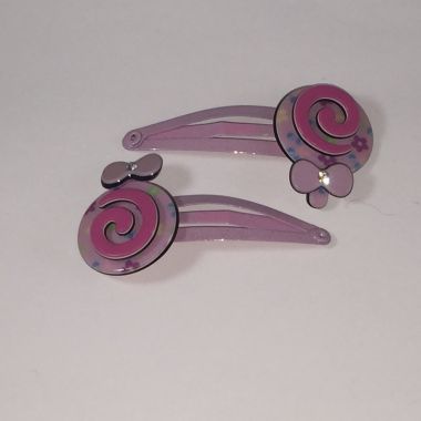 Kids snap clip with patterned snail shape