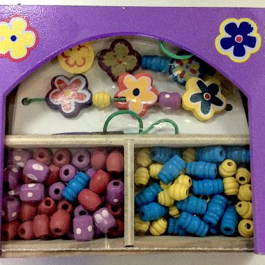 Wooden bead set