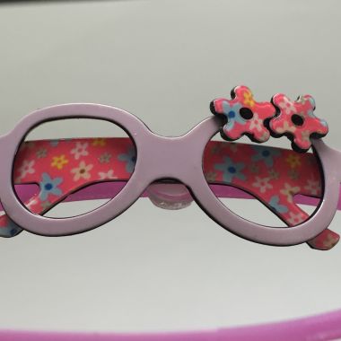 Headband with sunglass shape