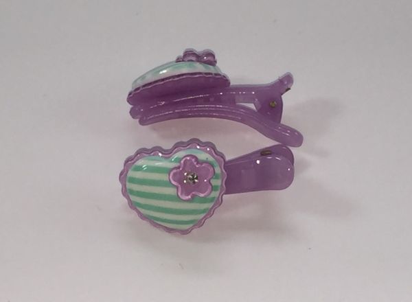 Crocodile clips with patterned heart
