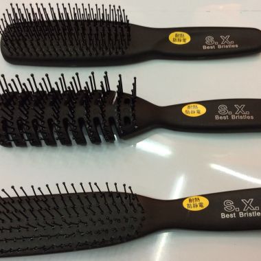 Hairbrush soft handle