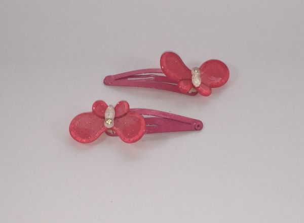 Snap clip with butterfly